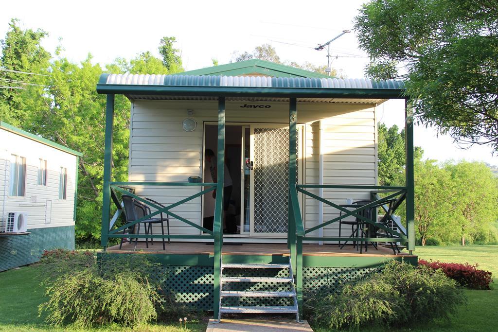 Gundagai Cabins & Tourist Park Zewnętrze zdjęcie