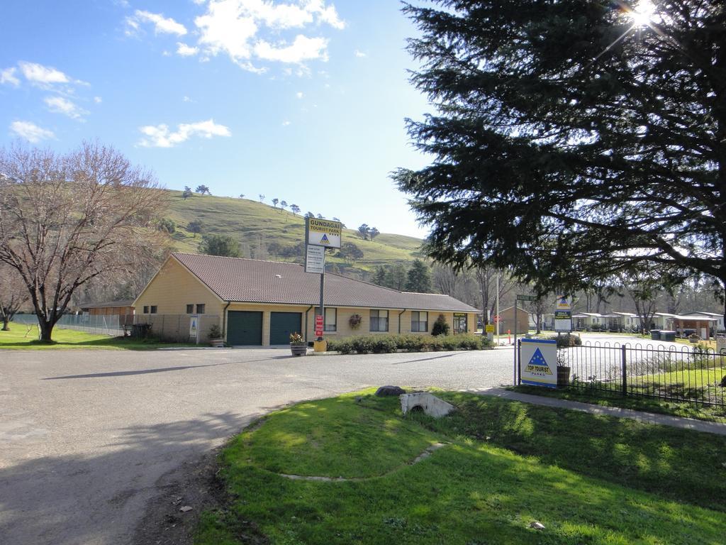 Gundagai Cabins & Tourist Park Zewnętrze zdjęcie